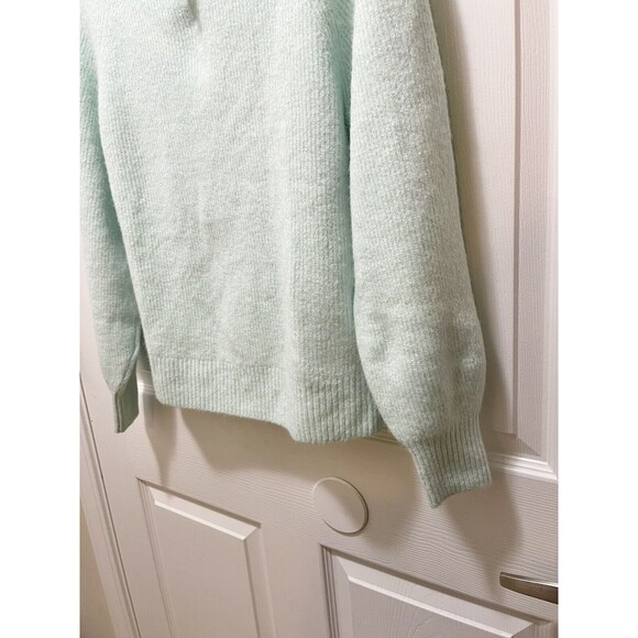 Gap Women's Long Sleeve Pullover Sweater Size XS Light Green Soft NWT - Picture 5 of 7